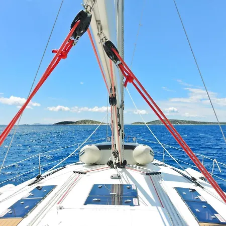 In With Balcony, Air Conditioning, Wifi, Washing Machine 4834-2