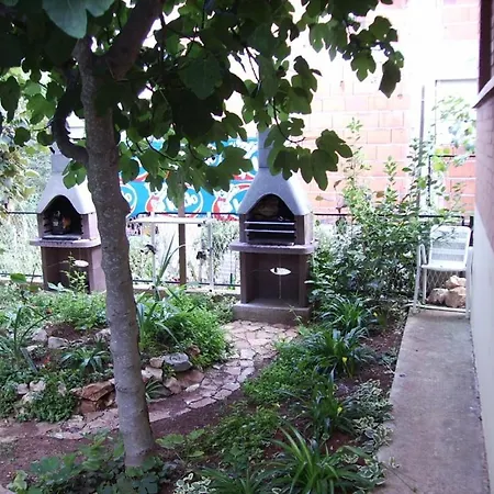 In With Balcony, Air Conditioning, Wifi, Washing Machine 4834-2 Apartment Zdrelac