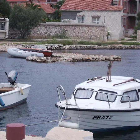 In With Balcony, Air Conditioning, Wifi, Washing Machine 4834-2 Ždrelac