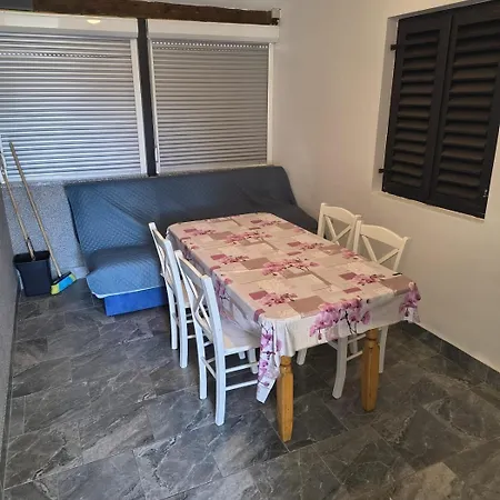 In With Balcony, Air Conditioning, Wifi, Washing Machine 4834-2 아파트 *
