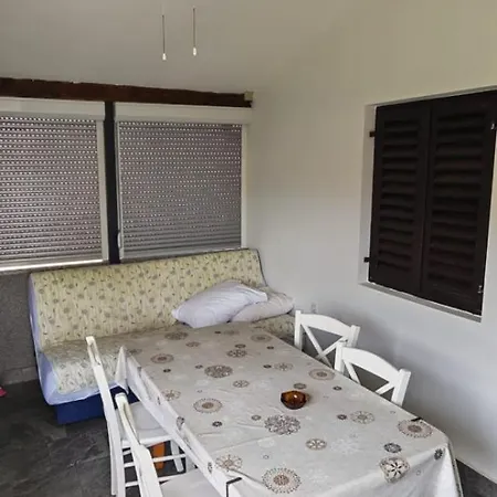 In With Balcony, Air Conditioning, Wifi, Washing Machine 4834-2 Apartamento