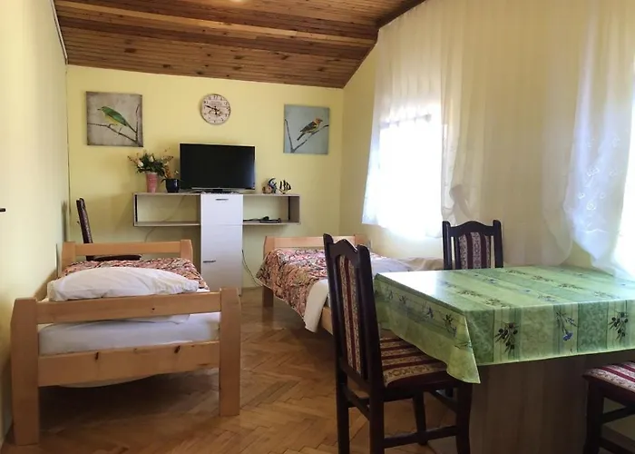 In With Balcony, Air Conditioning, Wifi, Washing Machine 4834-2 Apartman